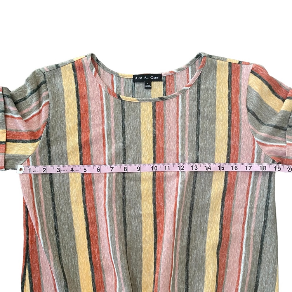 Kim & Cami NWOT Striped Top with Tie Front Small - Picture 11 of 14